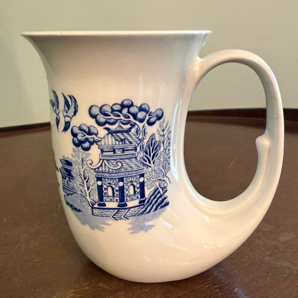 Sandler England Vintage Blue Willow Creamer Ceramic Mug